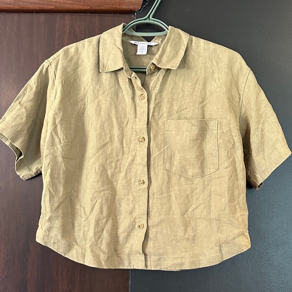 Athleta Olive Short Sleeve Button-Down Linen Top